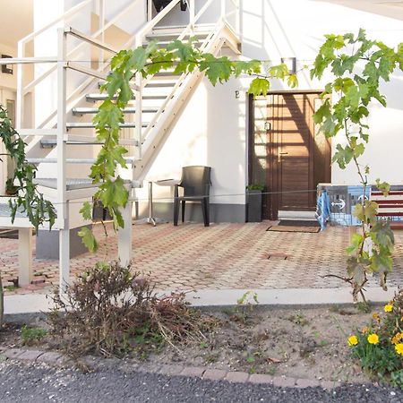 Deli Terasz B Apartman Free Parking, Self-Check-In Anytime Győr Eksteriør billede