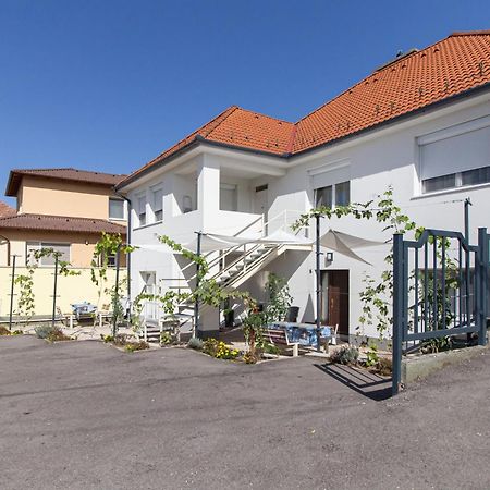 Deli Terasz B Apartman Free Parking, Self-Check-In Anytime Győr Eksteriør billede