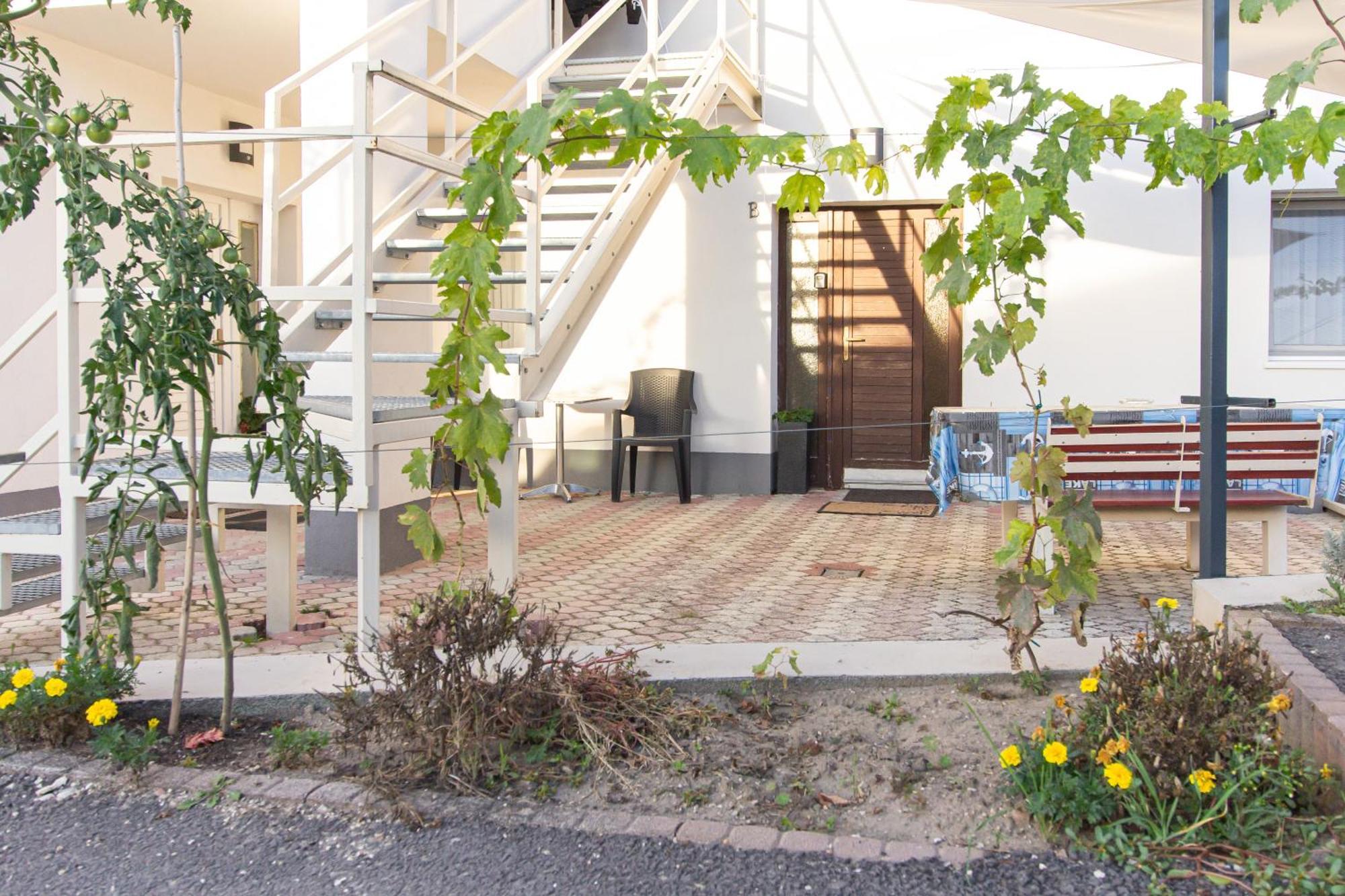 Deli Terasz B Apartman Free Parking, Self-Check-In Anytime Győr Eksteriør billede